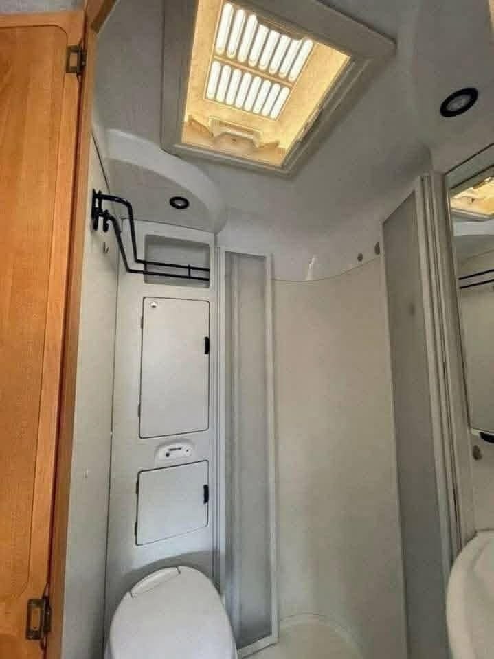MERCEDES HYMER S 510 - photo 25