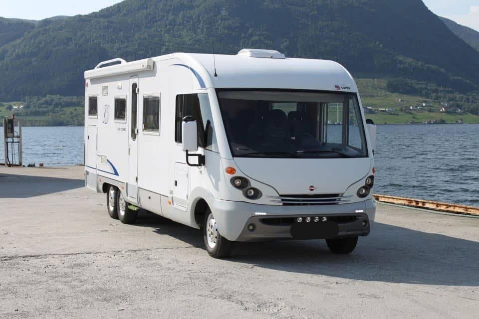 BURSTNER I820 - photo 18